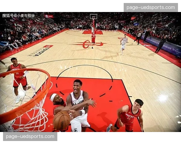 快船赛季初6胜21负后28胜14负 调整能力展现韧性控场